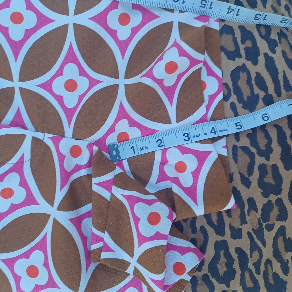 Trina Turk Brown and Pink Geometric Print Women's Shorts - Picture 10 of 10